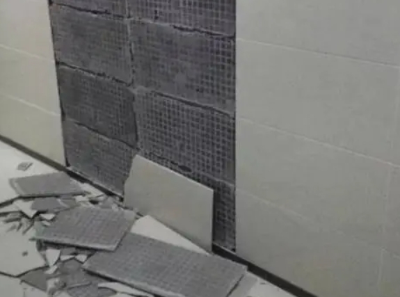 汤阴瓷砖空鼓维修公司分享下汤阴墙砖松动维修的知识